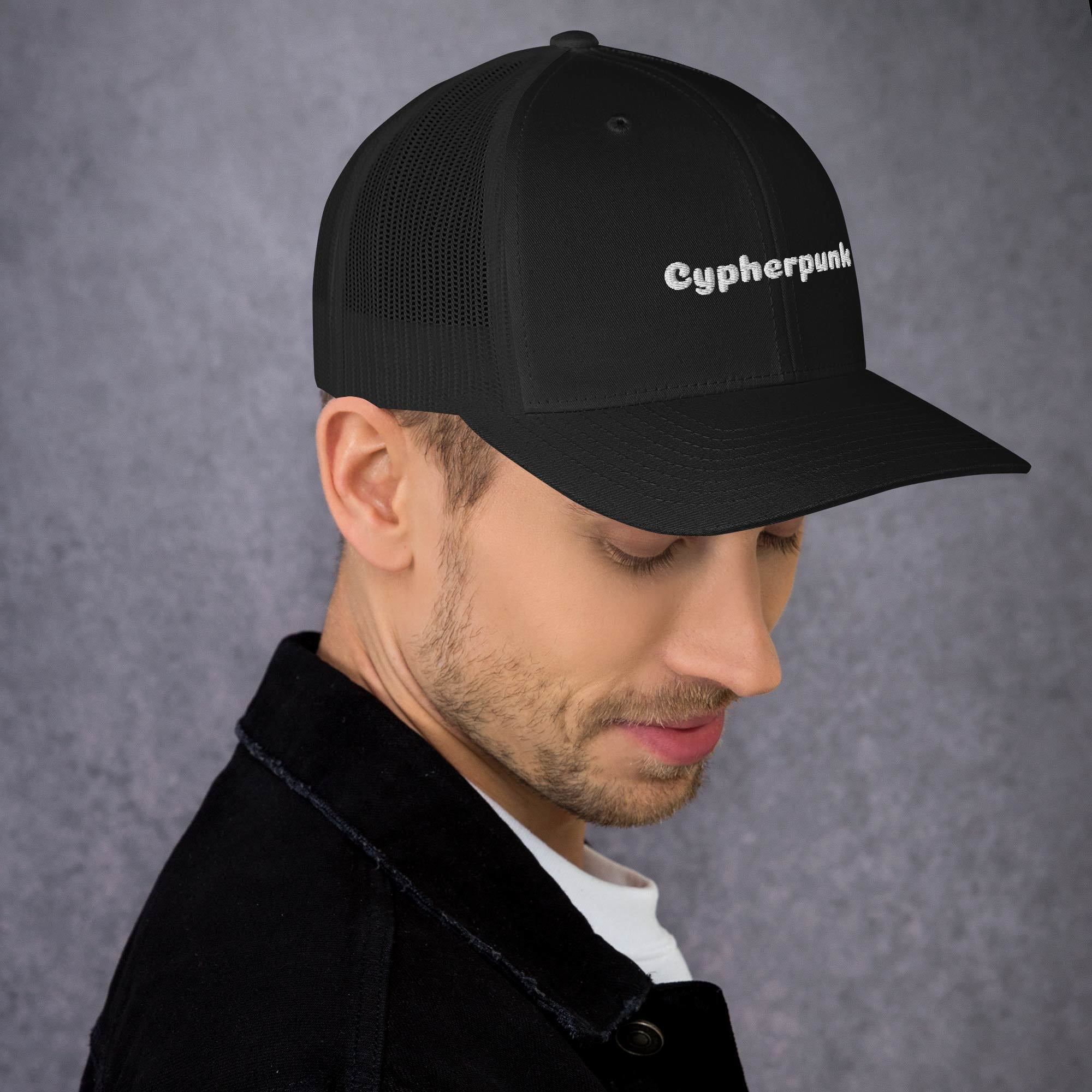 Casquette cypherpunk