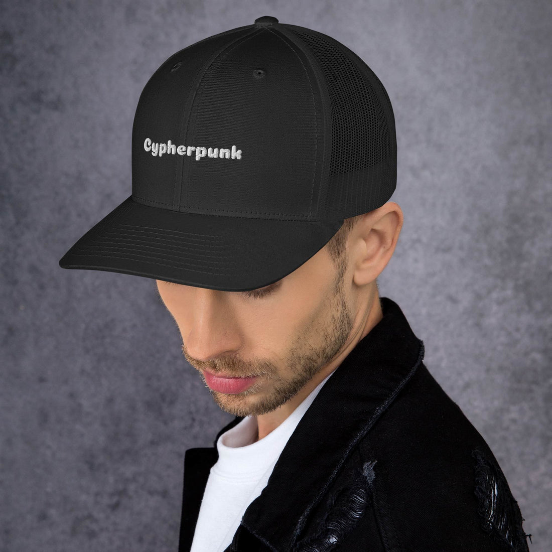 Casquette cypherpunk
